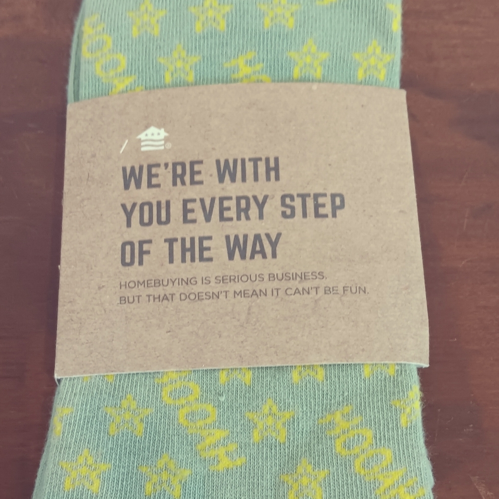 Vetrans United Loan Team Green and Yellow Bombas Socks. ( 2 Pairs) - Picture 2 of 3